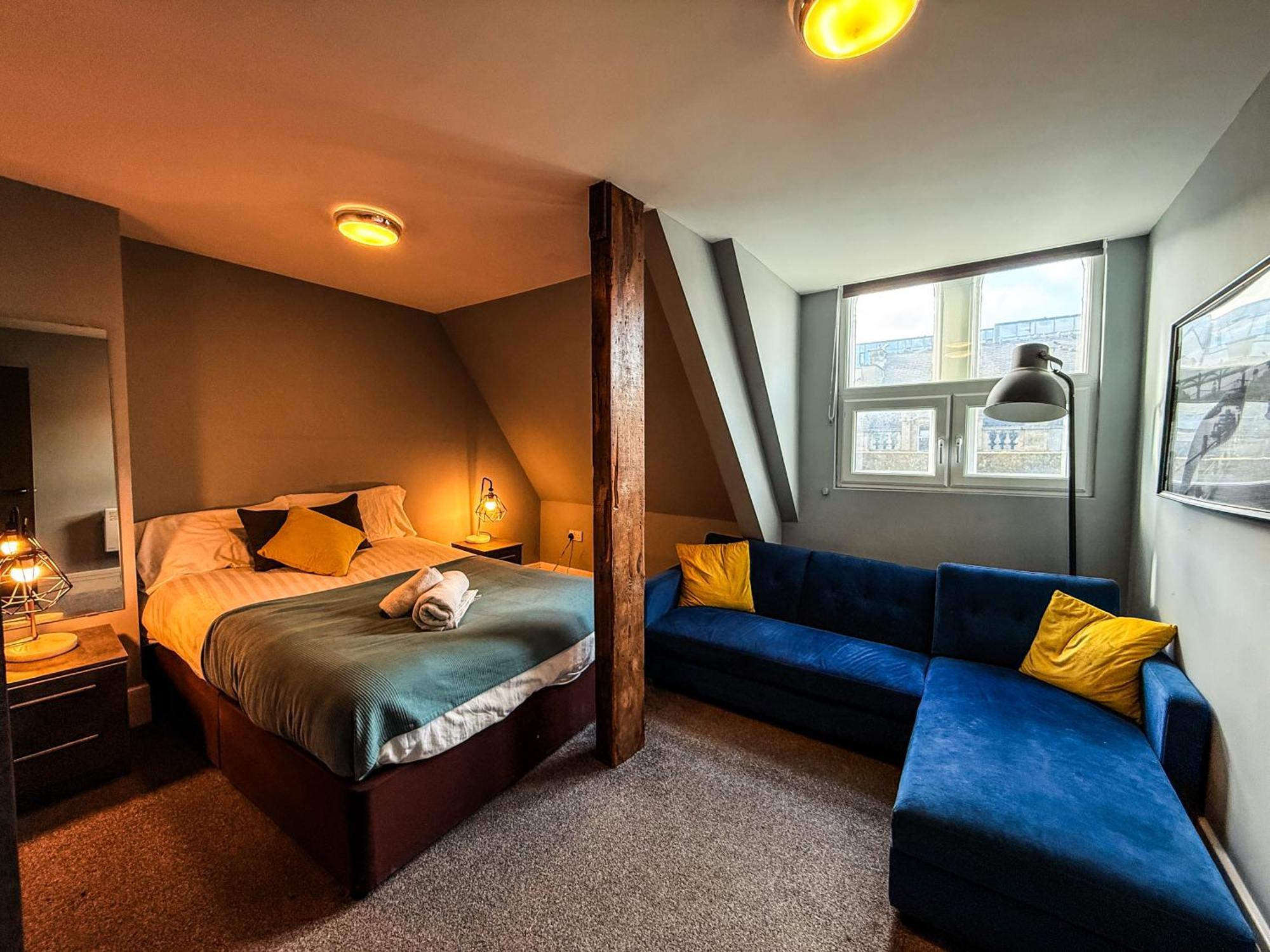 2 Bedroom Apartment In The Heart Of Newcastle - Spacious - Sleeps 7 Exterior foto
